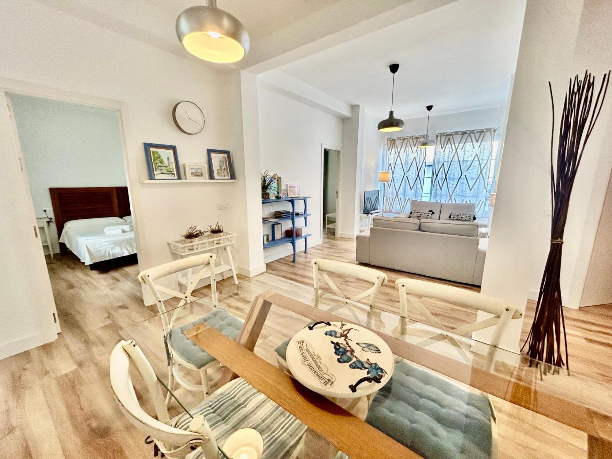 Acogedor Apt 6Pax 3Bdr 2Bth - Cozyhomesevilla5 Εξωτερικό φωτογραφία