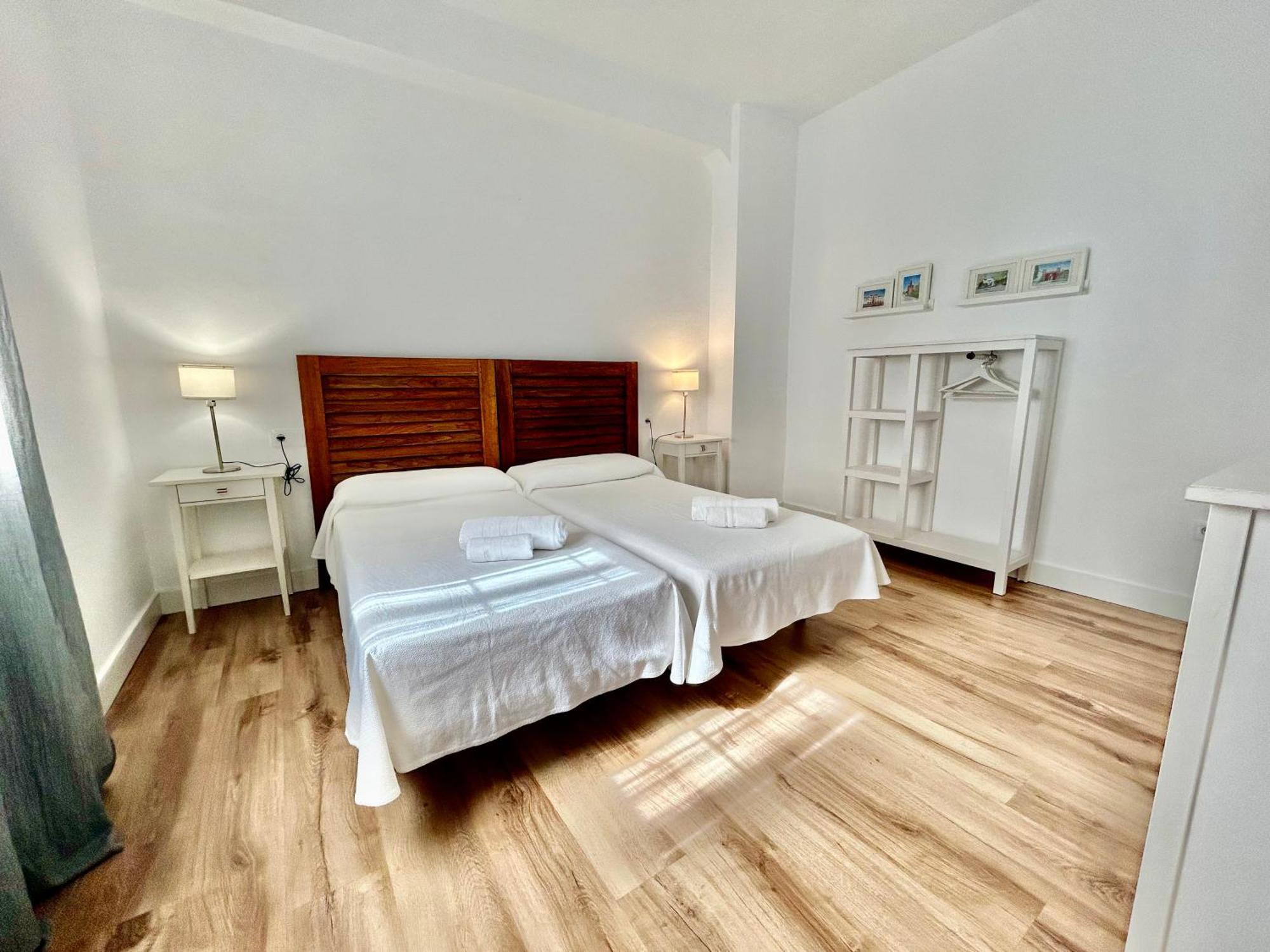 Acogedor Apt 6Pax 3Bdr 2Bth - Cozyhomesevilla5 Εξωτερικό φωτογραφία