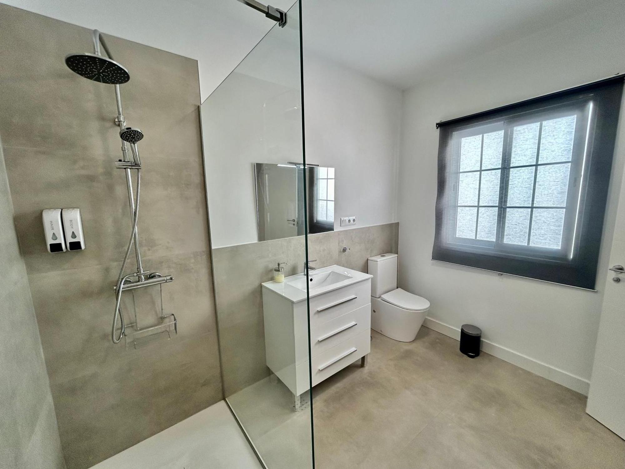 Acogedor Apt 6Pax 3Bdr 2Bth - Cozyhomesevilla5 Εξωτερικό φωτογραφία